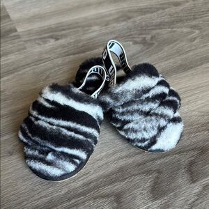 UGG Fluff Yeah Zebra Slide Toddler 7